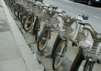 Vélos en libre-service : on a comparé !. Publié le 05/11/10